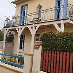 Holiday home Maison De Charme Avec Vue Mer *